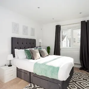 Holiday home Hamlet Mews By Sorted